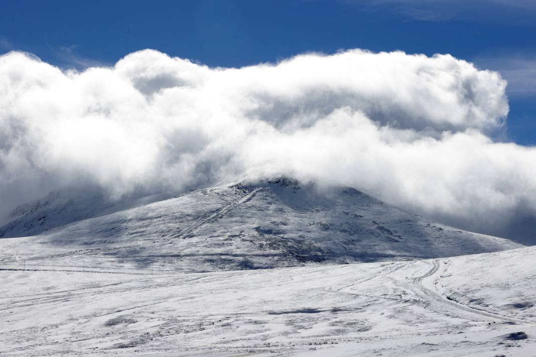 Trabzon'un yüksek kesimleri beyaz örtüyle kaplandı - Resim: 5